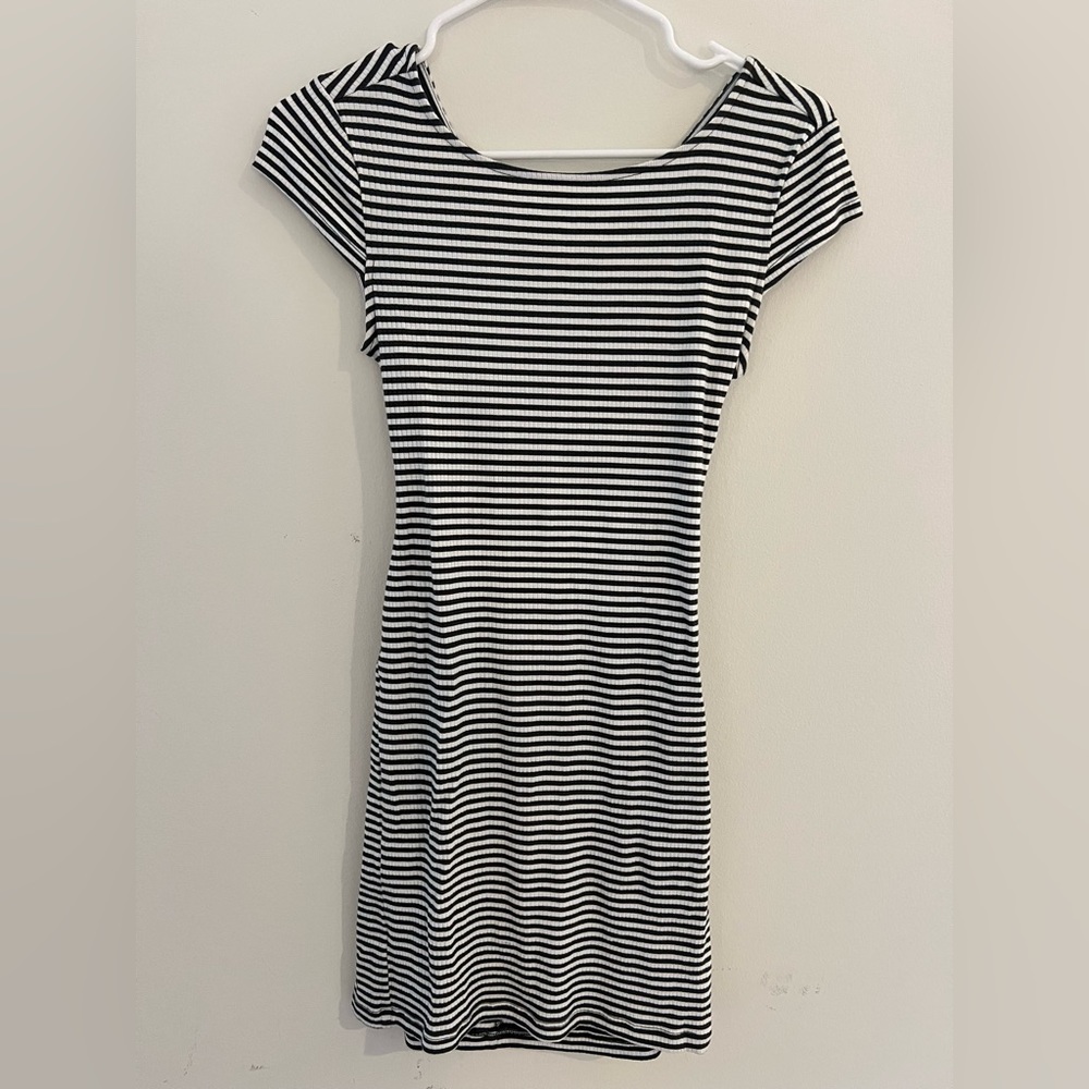 Like-new gray/white stripe bodycon dress